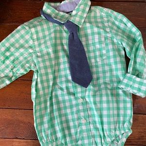 Carter’s dress long sleeve shirt with snaps.